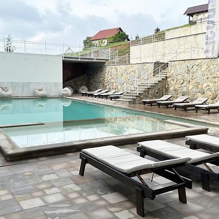 Loft Hotel Bukovel Eksteriør billede