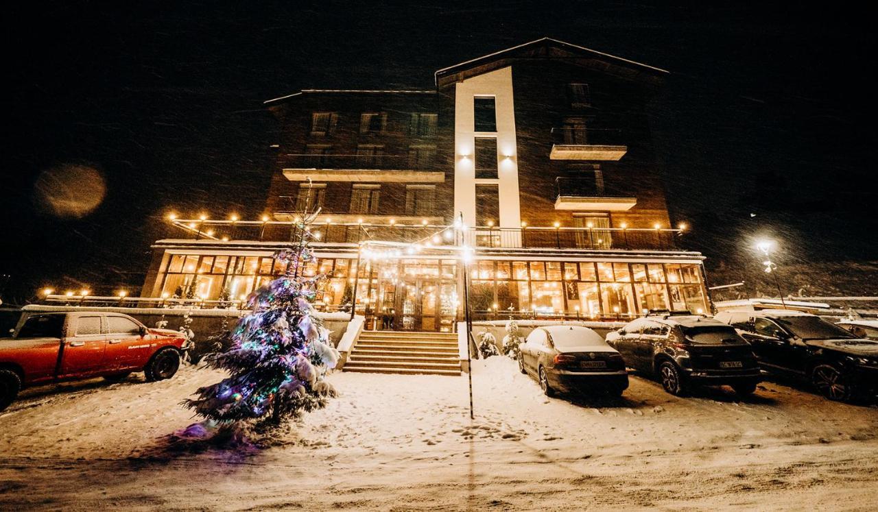 Loft Hotel Bukovel Eksteriør billede