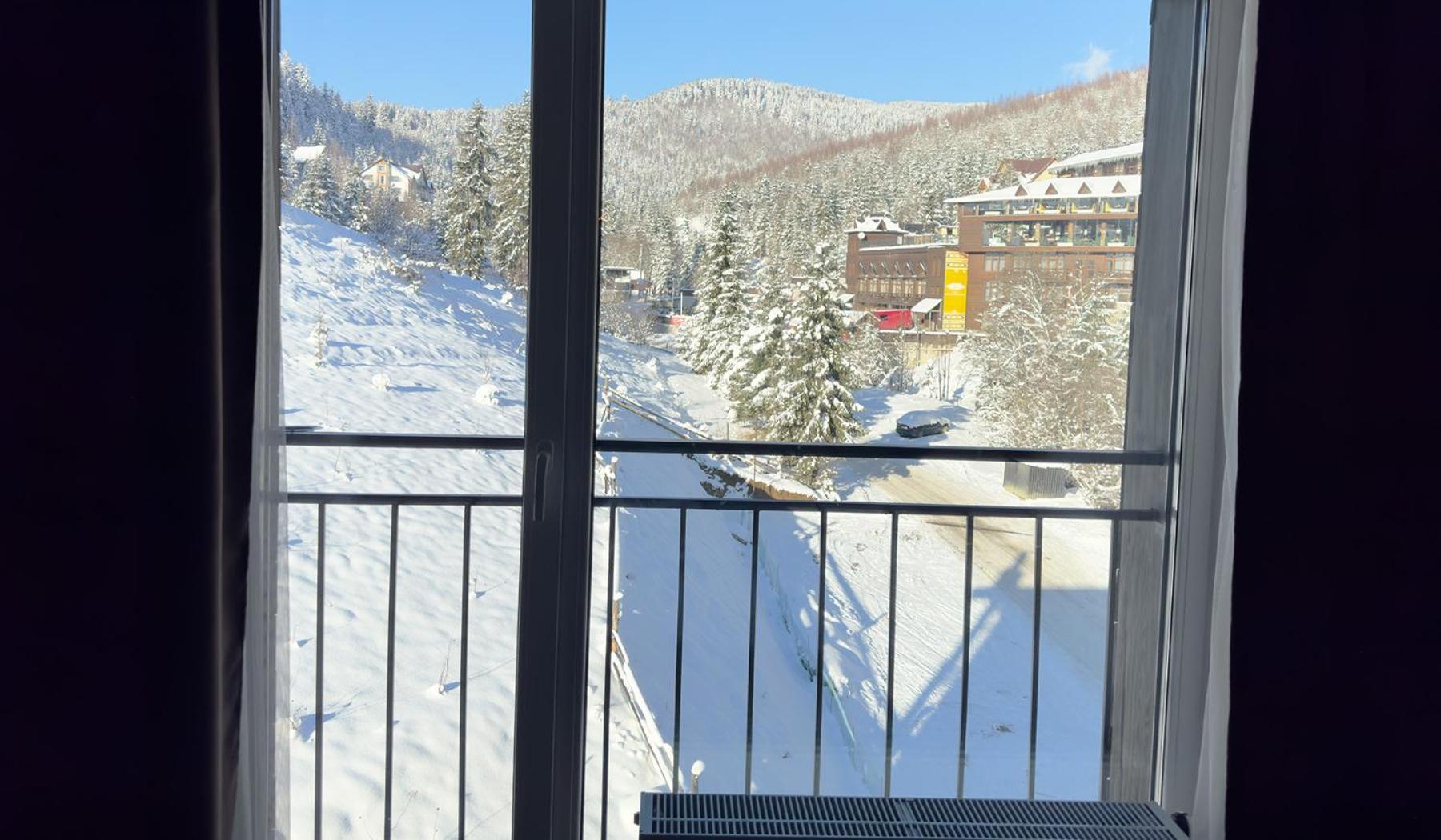 Loft Hotel Bukovel Eksteriør billede