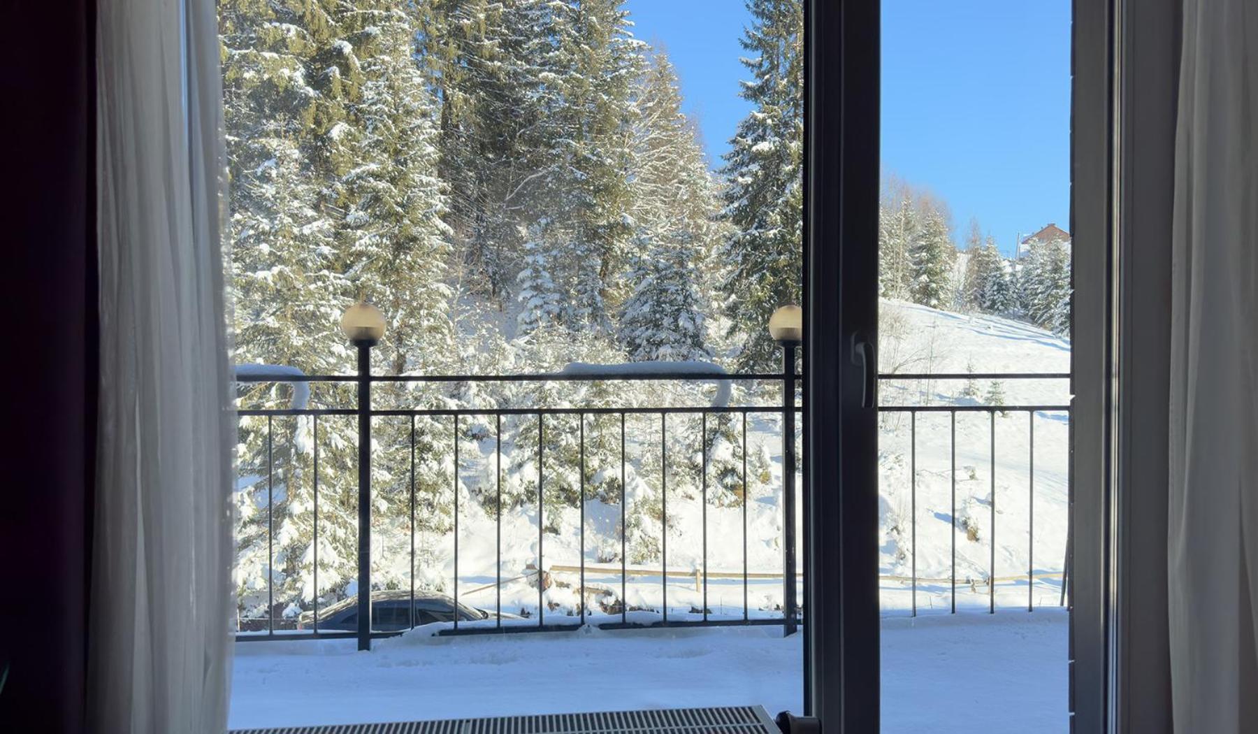 Loft Hotel Bukovel Eksteriør billede